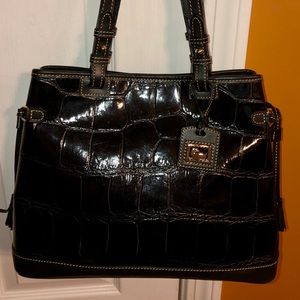 Dooney & Bourke Purse